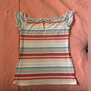 Aeropostale- Stripped Lettuce Trim V-Wire Top